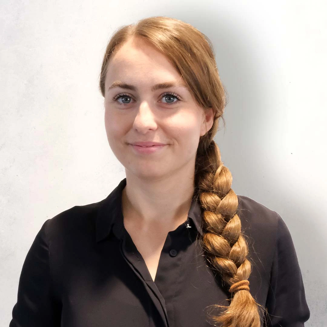 Teammitglied aus dem Bereich RPA-Entwicklung – Symbol für persönliche Betreuung und technische Expertise bei der Automatisierung von Prozessen in Steuerkanzleien.